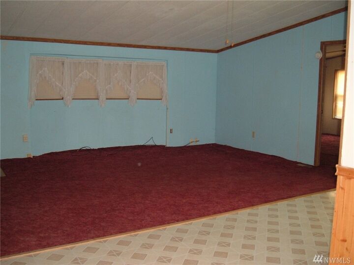 Property Photo:  52 Engh Rd 20  WA 98841 