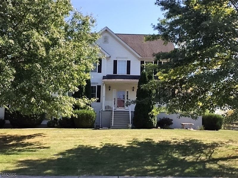 Property Photo: 530 Dori Pl NJ 08886