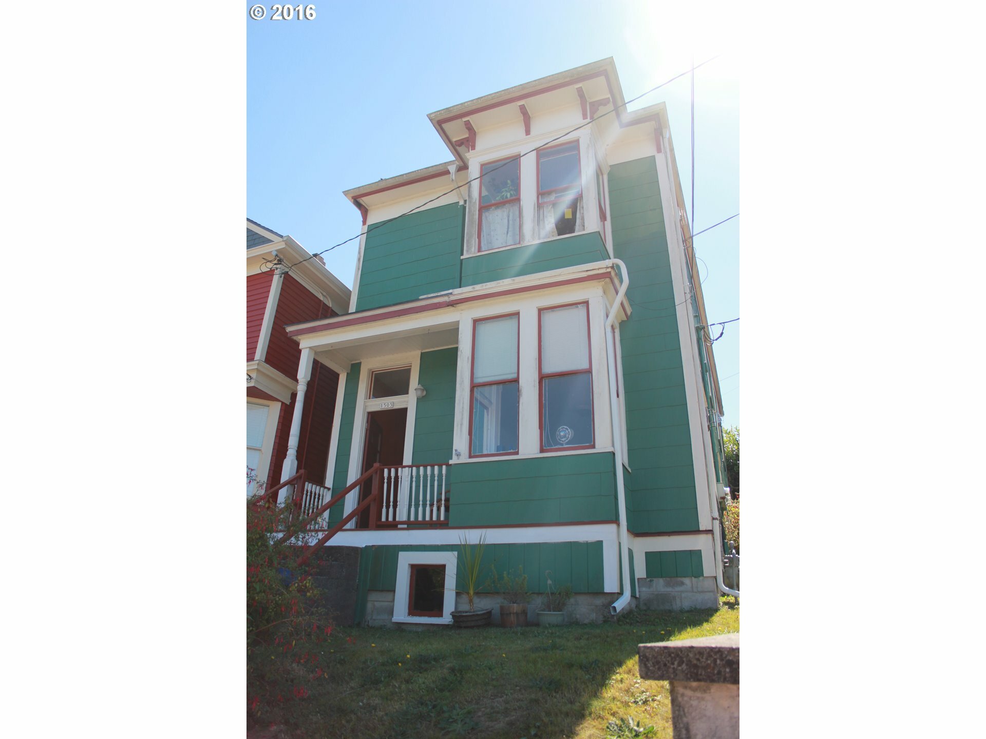 Property Photo: 1505 Irving Ave OR 97103