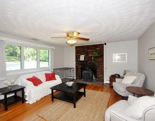 Property Photo:  19 Woodridge  MA 01754 