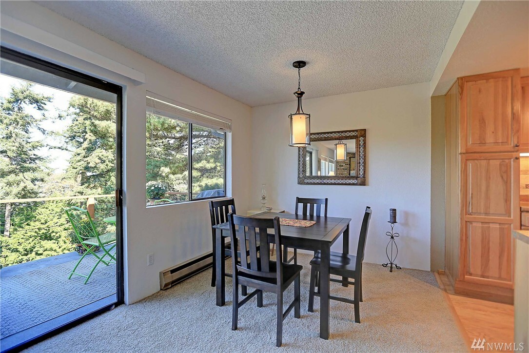 Property Photo:  140 E North Camano Dr 24  WA 98282 