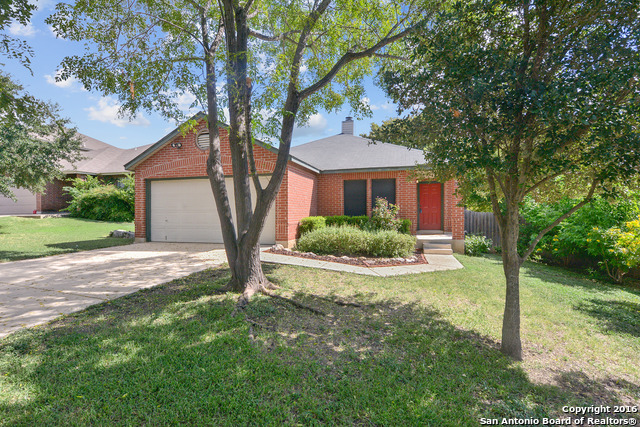 Property Photo: 15819 Marisa Pl TX 78247