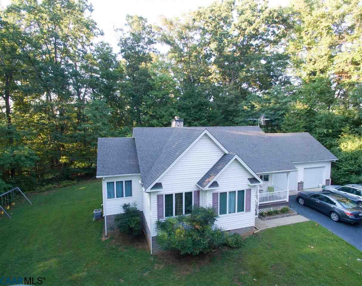 Property Photo: 6863 Amicus Rd VA 22968