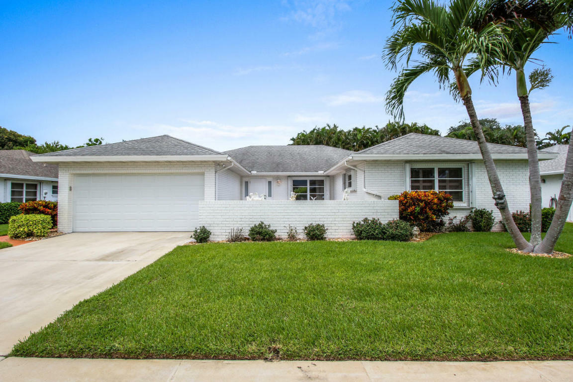 Property Photo:  10919 S Greentrail Drive S  FL 33436 