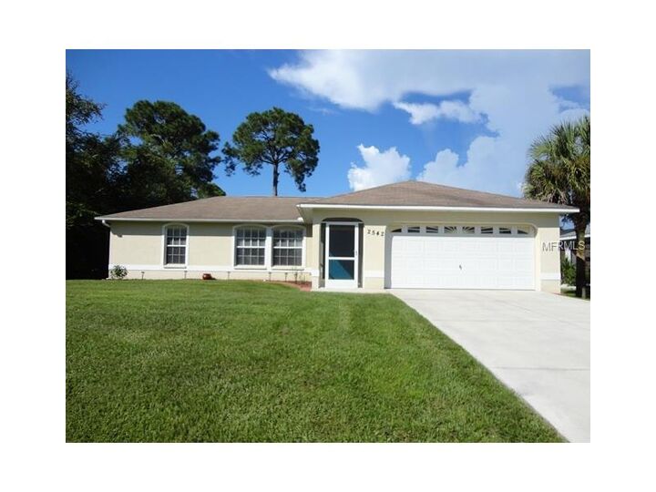 Property Photo:  2542 Nanette Lane  FL 34286 