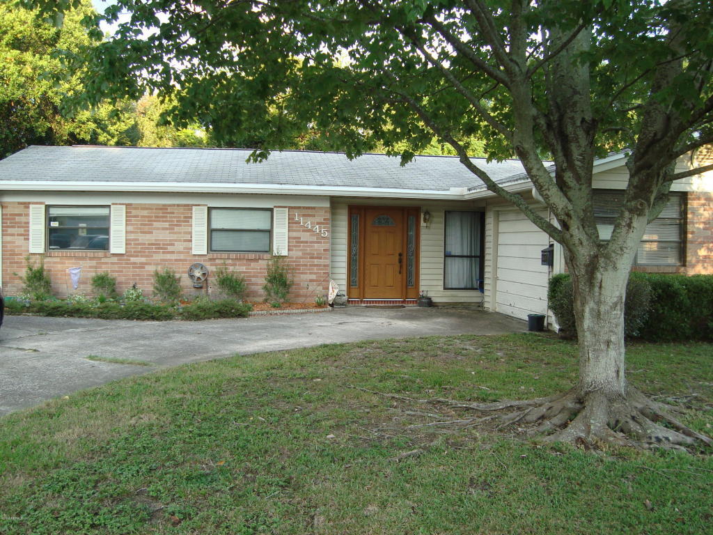 Property Photo:  11445 Americana Lane  FL 32218 