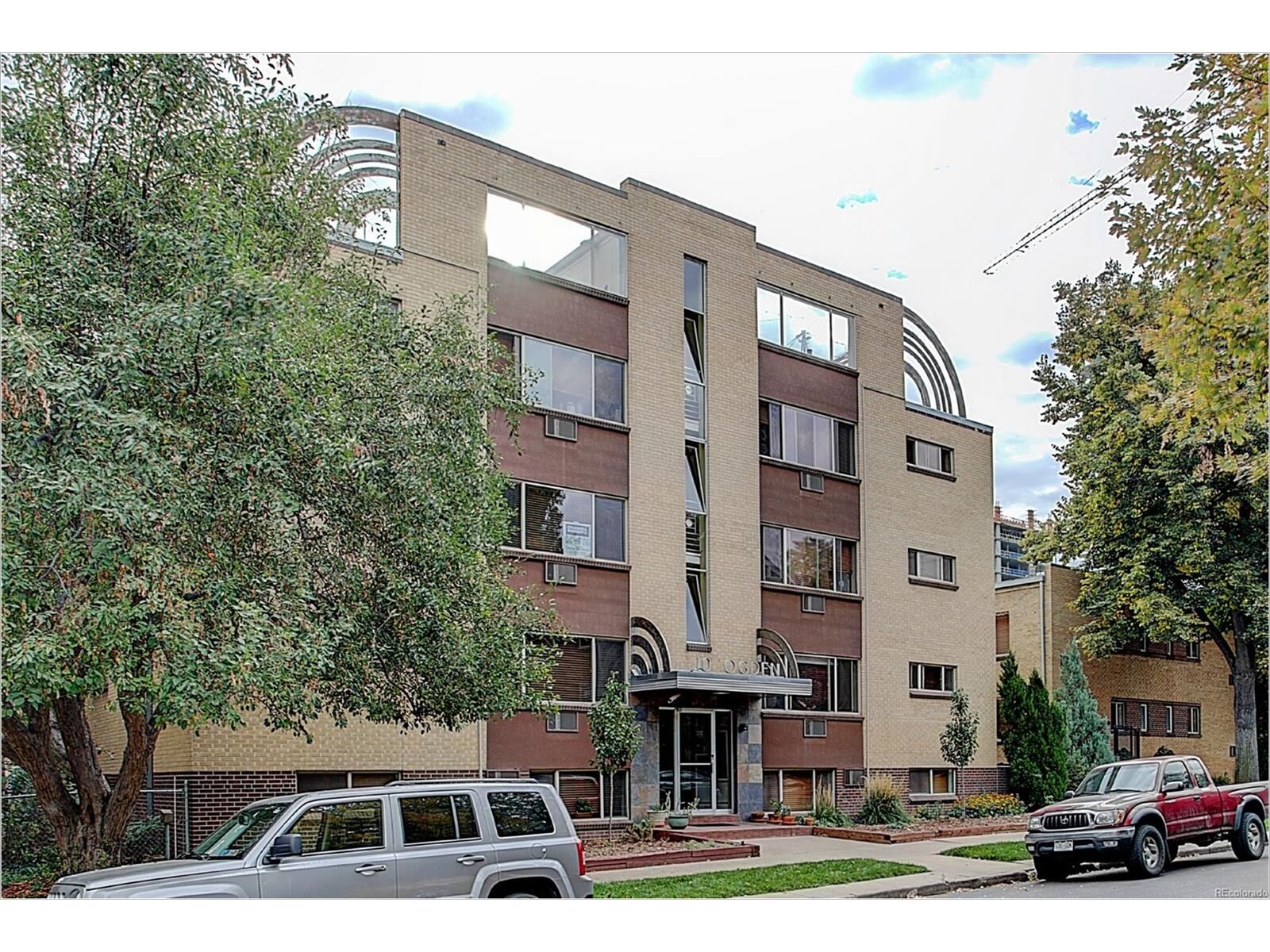 Property Photo: 10 Ogden Street Unit 202 CO 80218