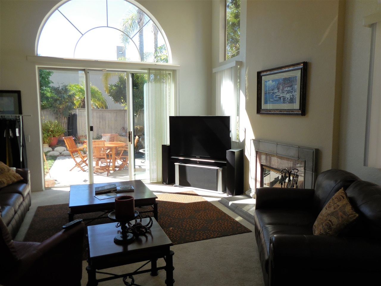 Property Photo:  1562 Pearl Heights Rd  CA 92081 