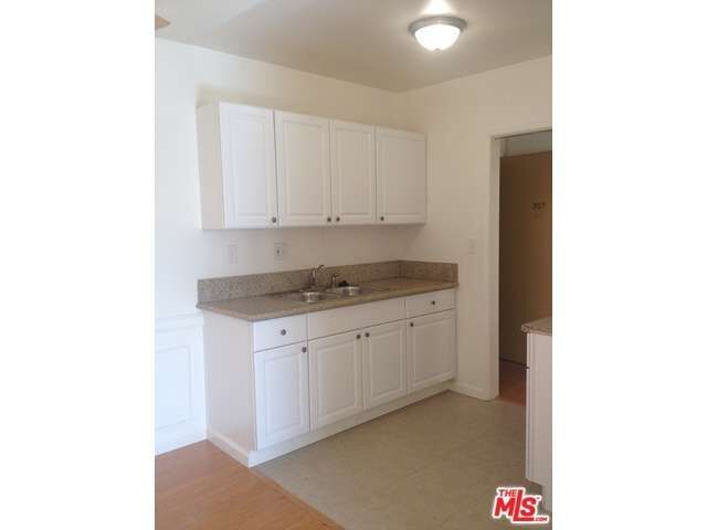 Property Photo: 1833 N Normandie Ave 307 CA 90027