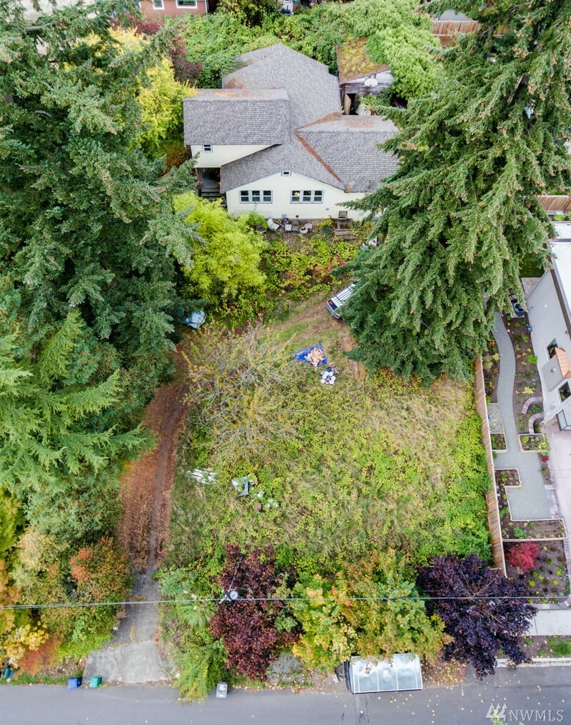 Property Photo: 11416 NE 92nd St WA 98033