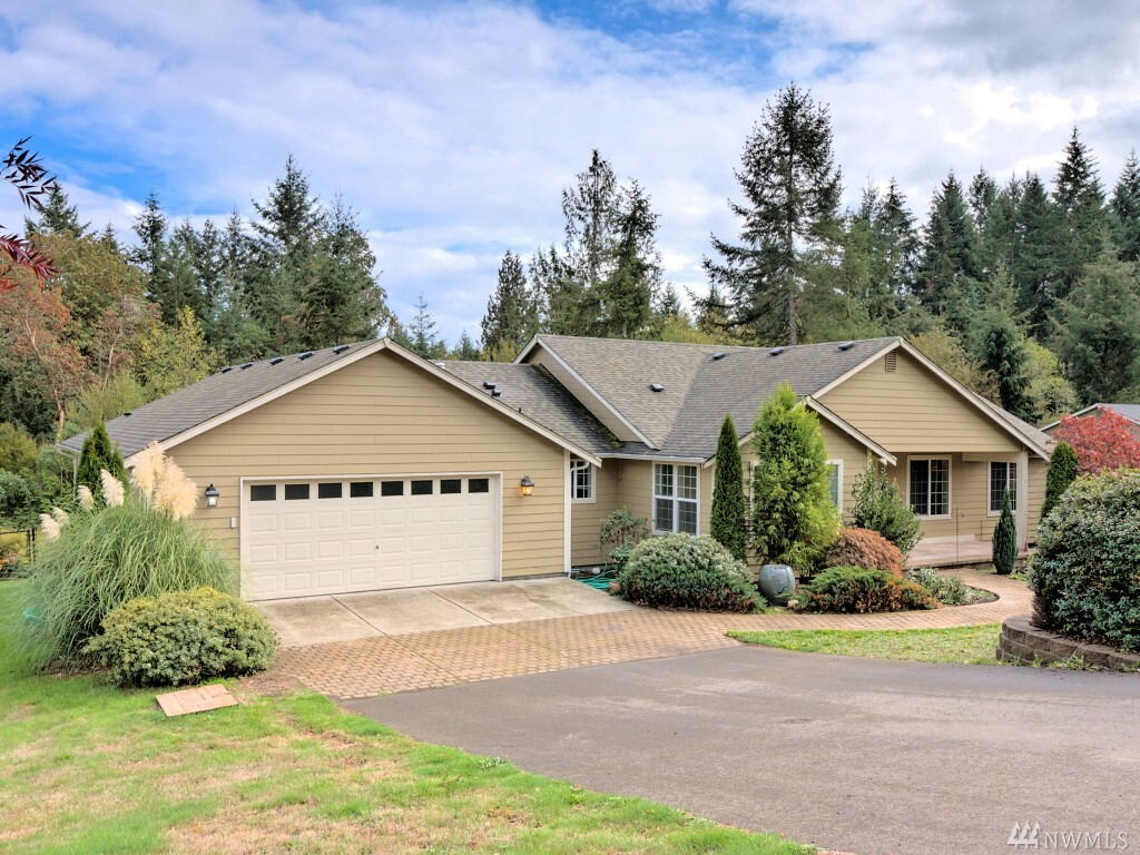 Property Photo:  2905 180th Ave Kpn  WA 98349 