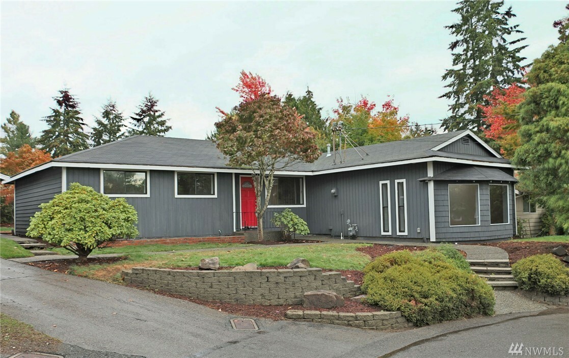 123 234th St SW  Bothell WA 98021 photo