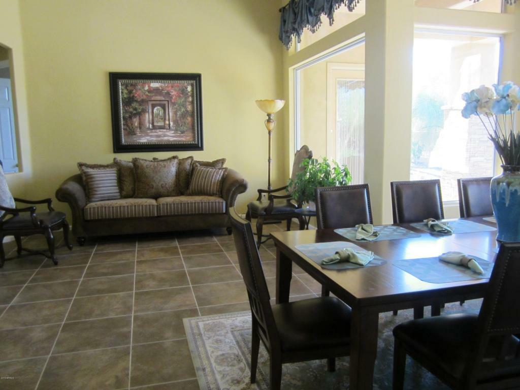 Property Photo: 9238 N 119th Way AZ 85259