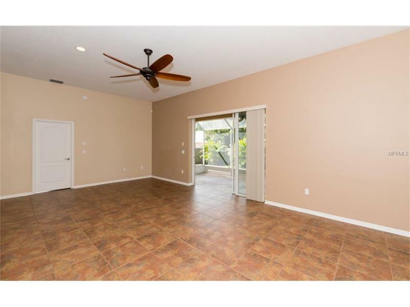 Property Photo:  4910 23rd Street E  FL 34203 