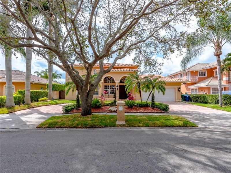Property Photo: 16350 NW 84th Ave FL 33016