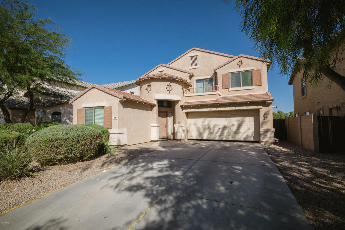 Property Photo:  678 E Daniella Drive  AZ 85140 