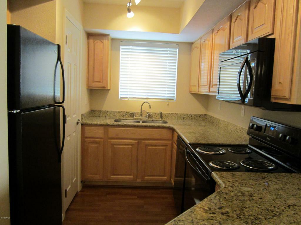 Property Photo: 2228 N 52nd Street 223 AZ 85008
