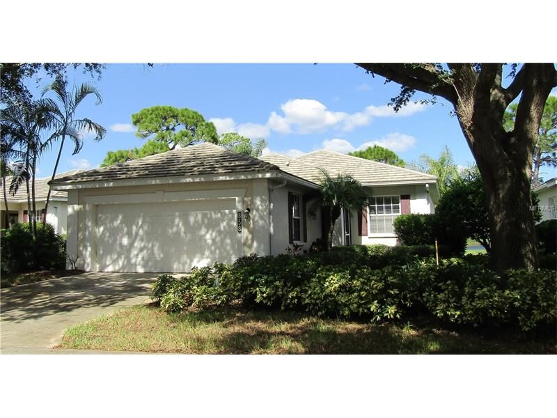 Property Photo: 858 Tartan Drive 858 FL 34293