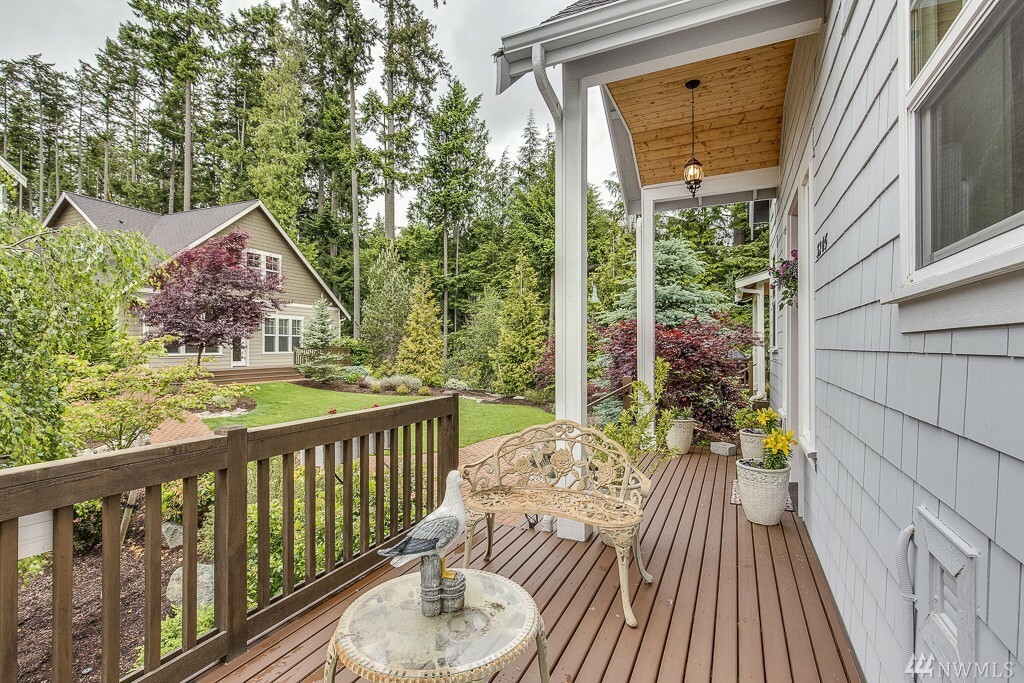 Property Photo:  3205 Emerald Lane  WA 98335 