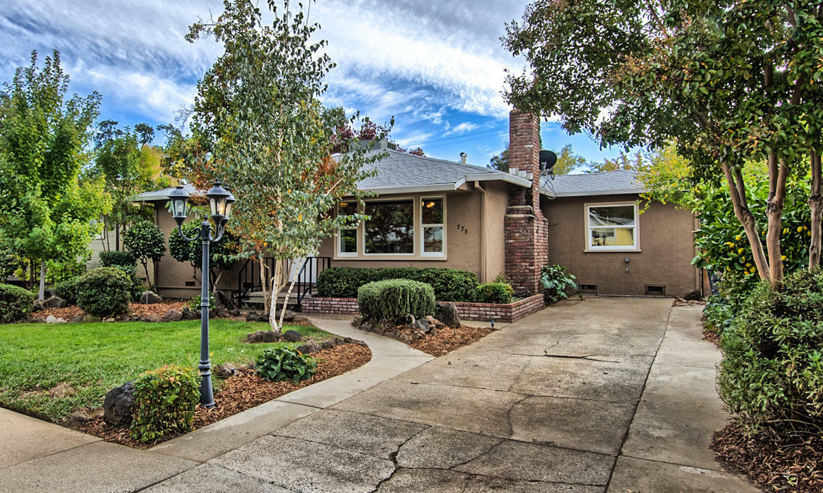 Property Photo:  775 Gold Street  CA 96001 