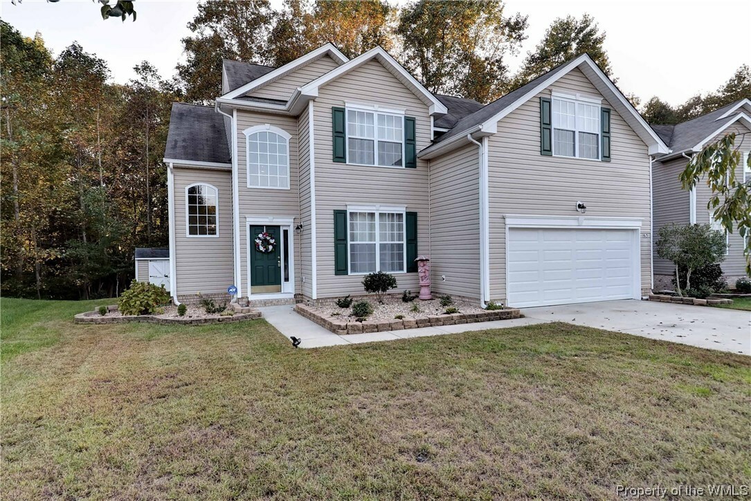 Property Photo:  813 Queensbury Lane  VA 23185 