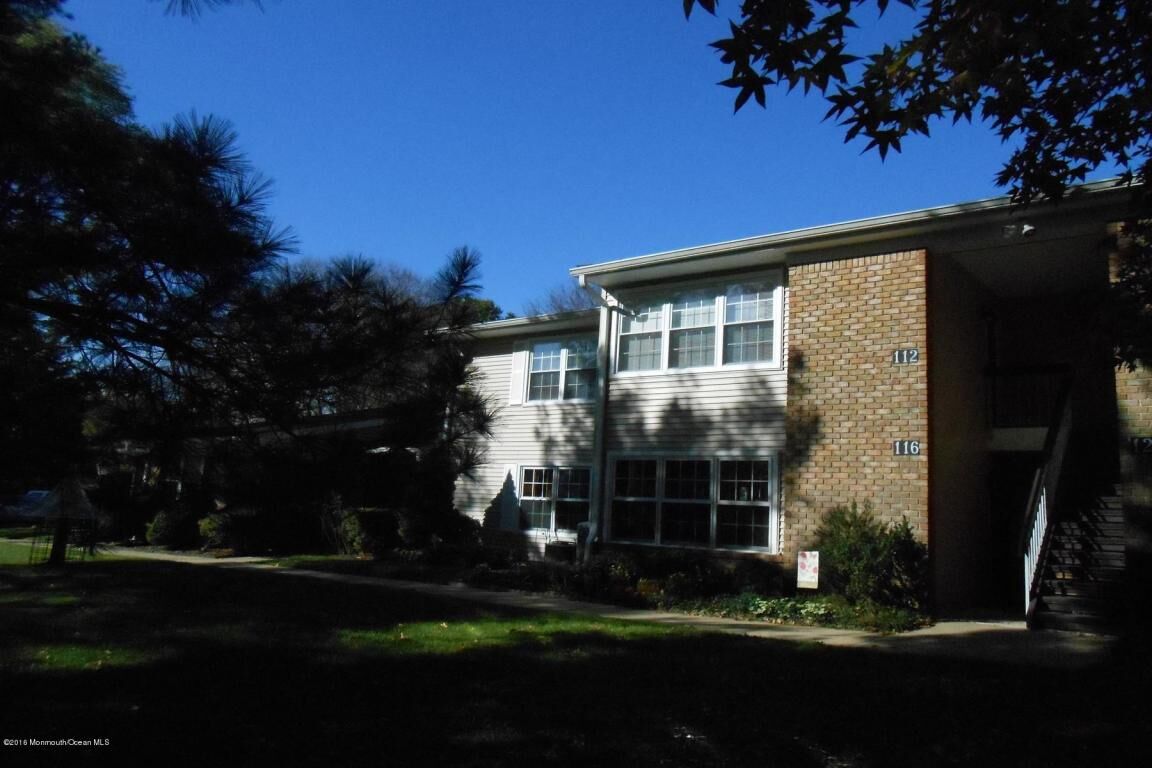 Property Photo:  112 Arrowwood Court  NJ 07701 