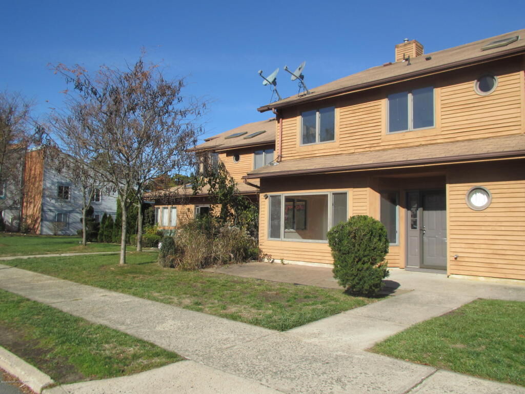 Property Photo:  132 Northrup Drive  NJ 08724 
