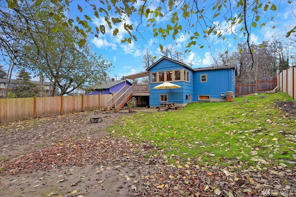 Property Photo:  5129 S Creston St  WA 98178 