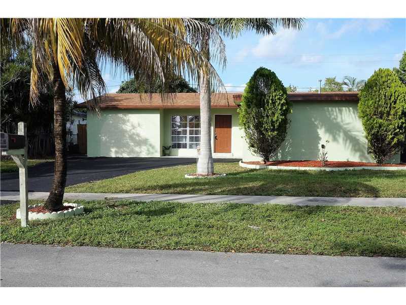 Property Photo:  11431 NW 32nd Pl  FL 33323 