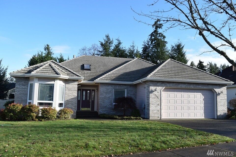 Property Photo:  4208 Campus Green Dr NE  WA 98516 