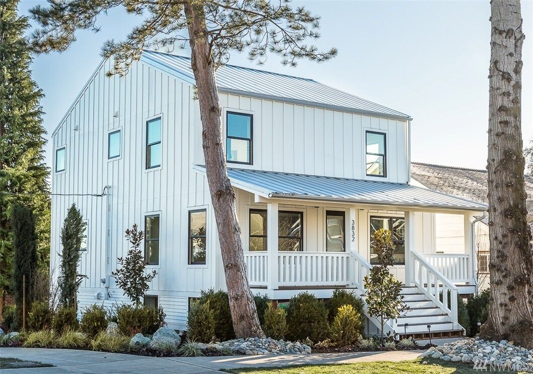 Property Photo:  3832 Burke Avenue N  WA 98103 