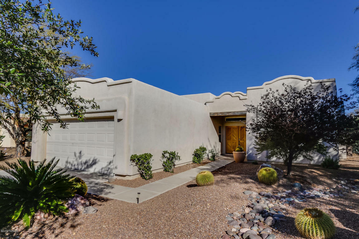 Property Photo:  781 E Armor Springs Place  AZ 85614 