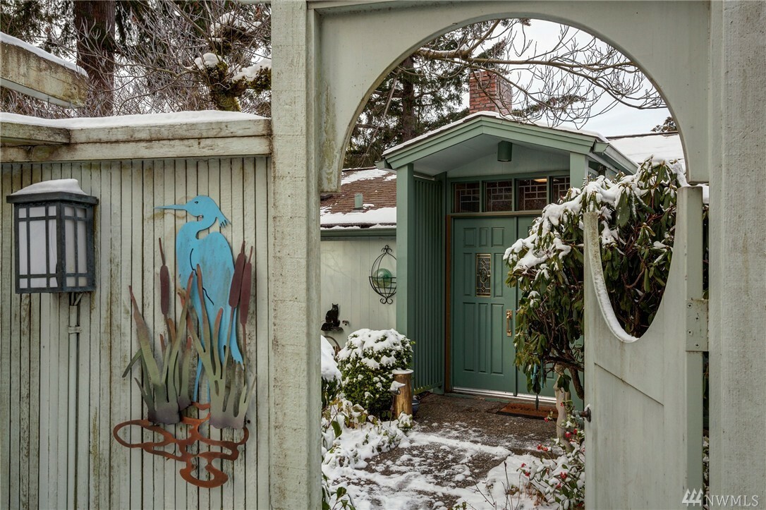 Property Photo: 120 Highland Dr WA 98225