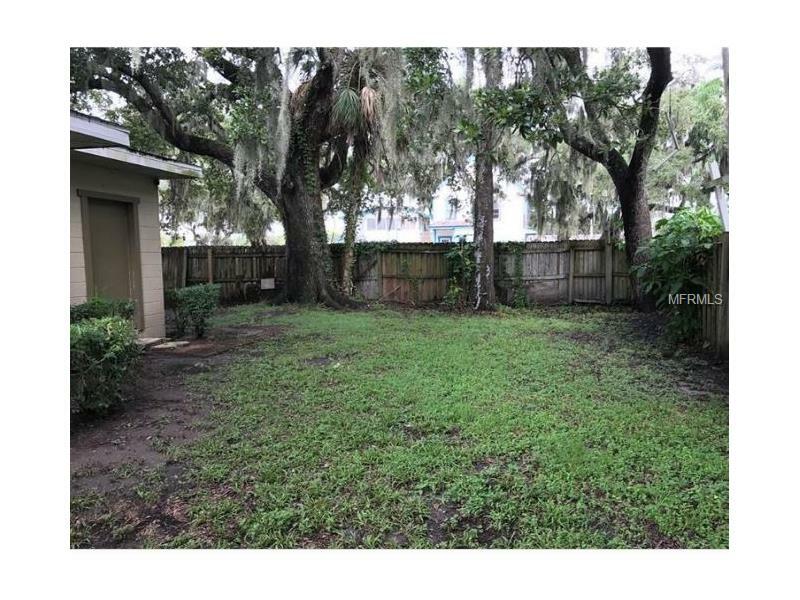 Property Photo: 908 Manatee Avenue FL 34222