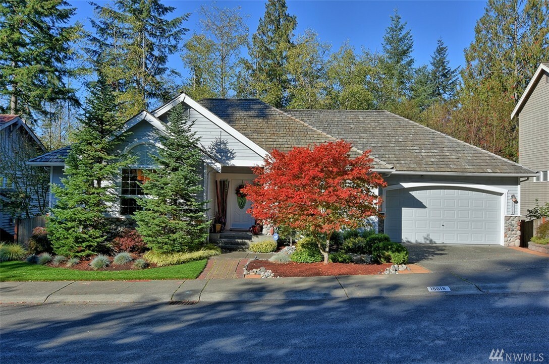 Property Photo:  15018 12th Dr SE  WA 98012 