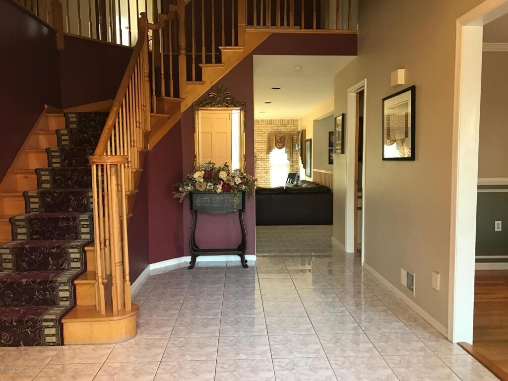 Property Photo:  31 Amagansett Drive  NJ 07746 