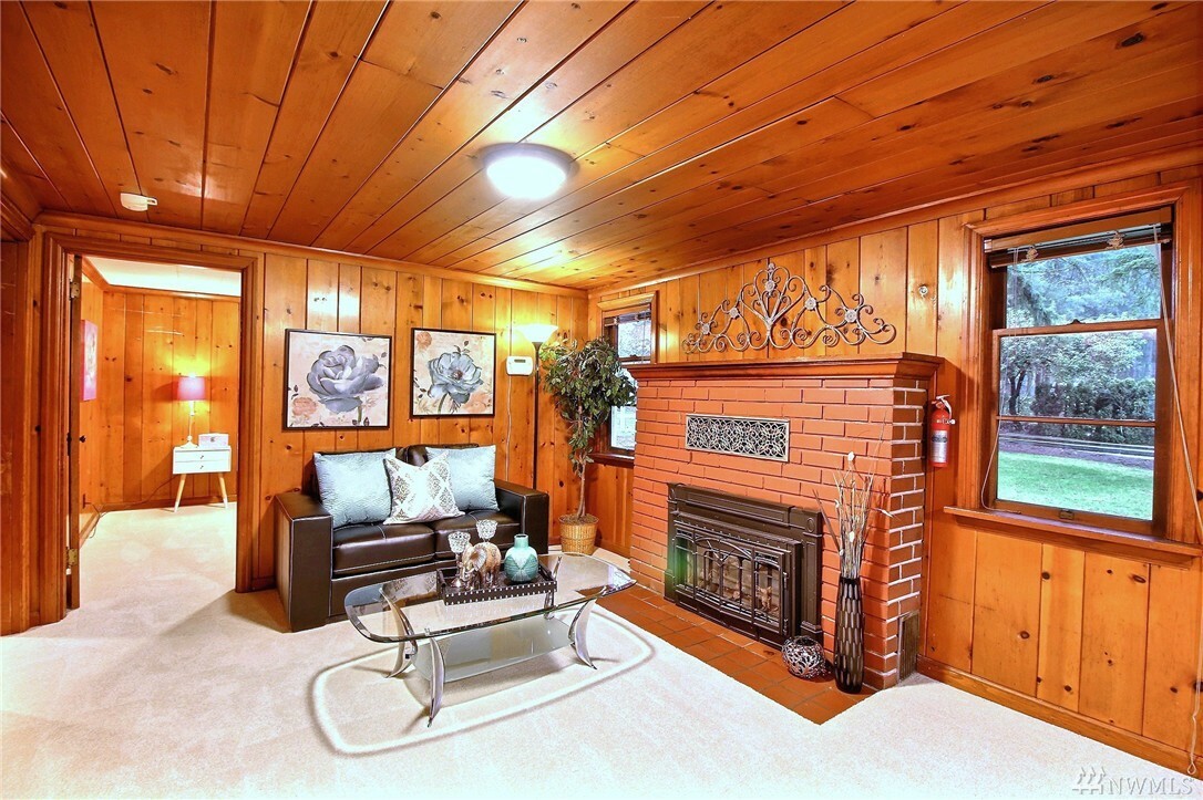 Property Photo: 13025 SE 95th Wy WA 98056
