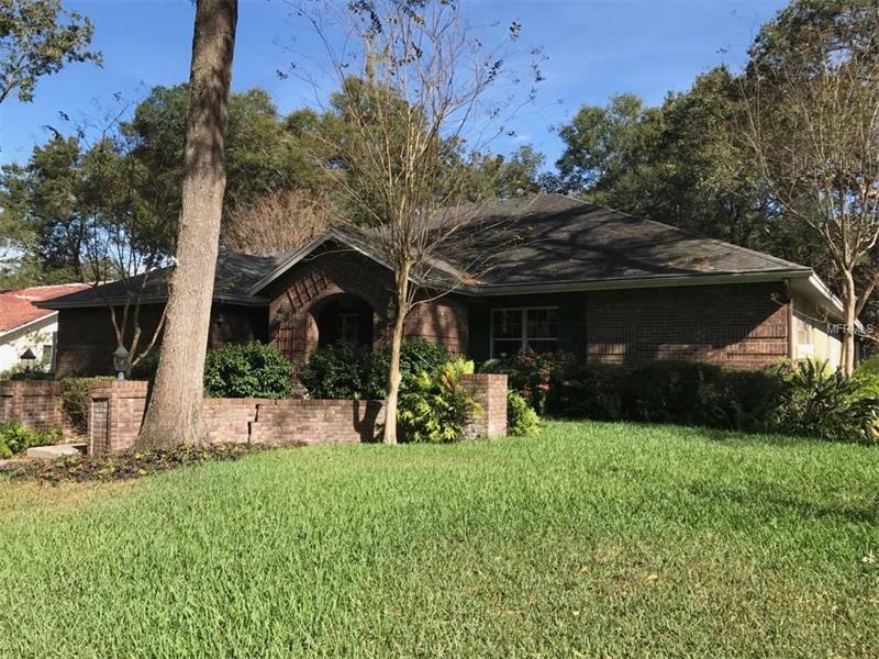 Property Photo:  2505 Oak Landing Drive  FL 33511 