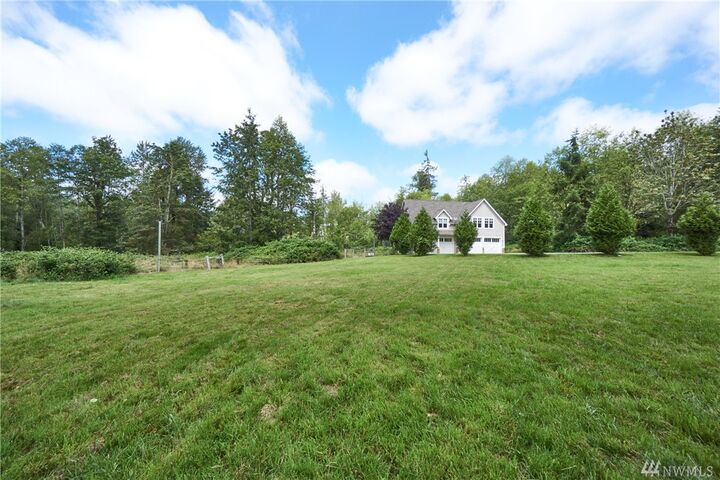 Property Photo:  29305 Kanaskat-Kangley Road SE  WA 98051 