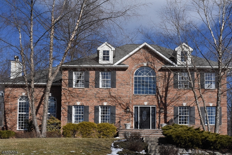 Property Photo: 1 Crestview Ln NJ 07871