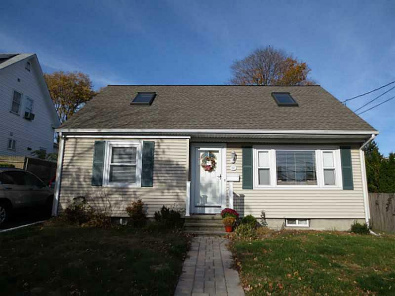 Property Photo: 80 Willett Av RI 02915