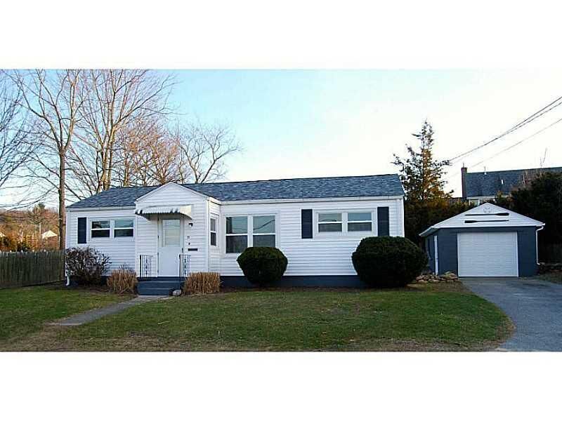 Property Photo:  15 Belleview Avenue  RI 02878 