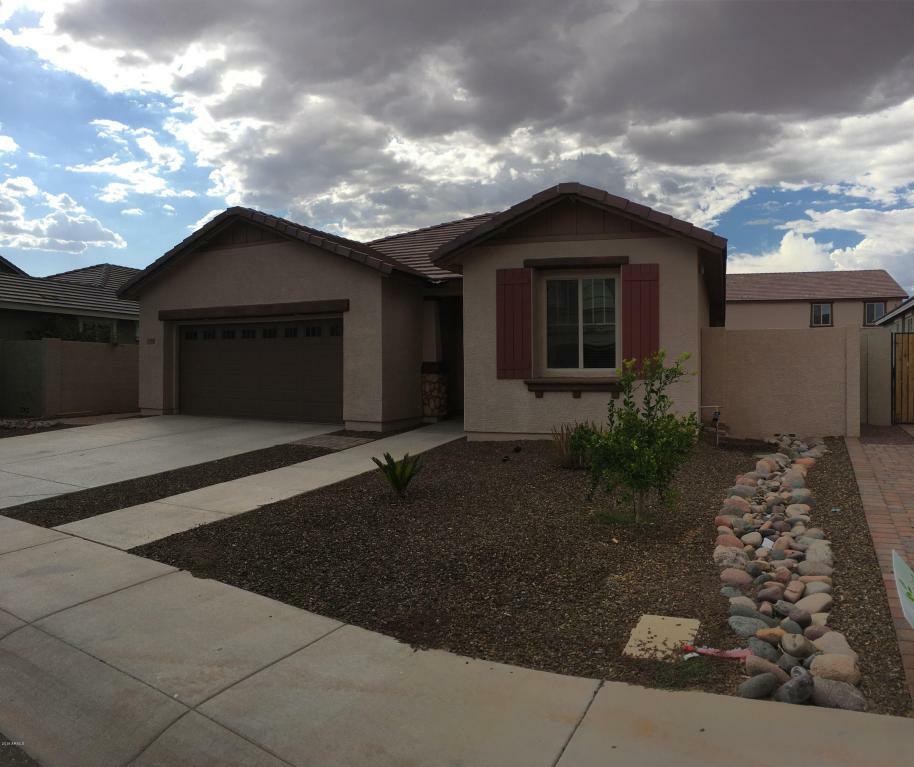 Property Photo: 3060 E Russell Street AZ 85213