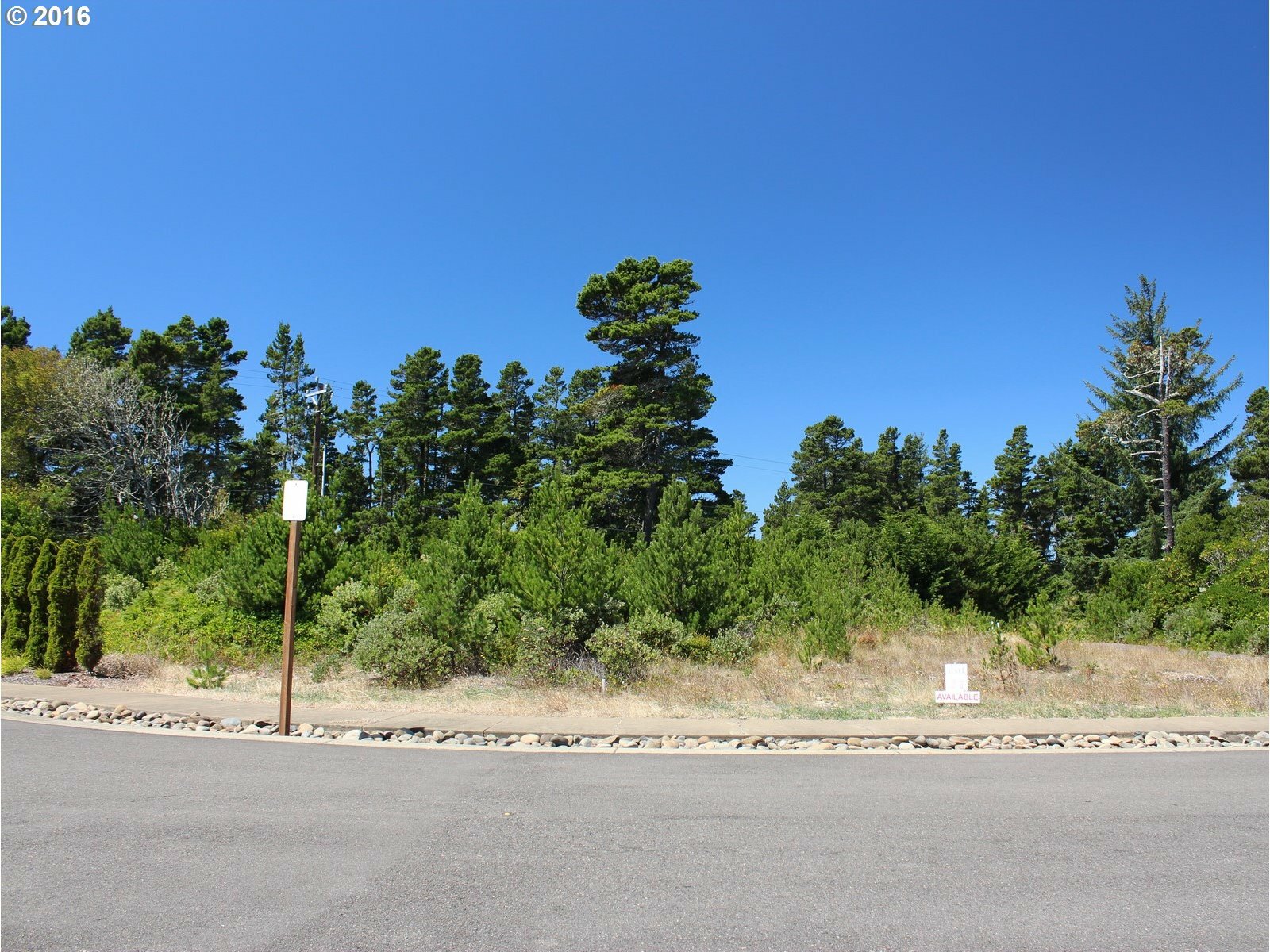 Property Photo: Fawn View Ln 21 OR 97439