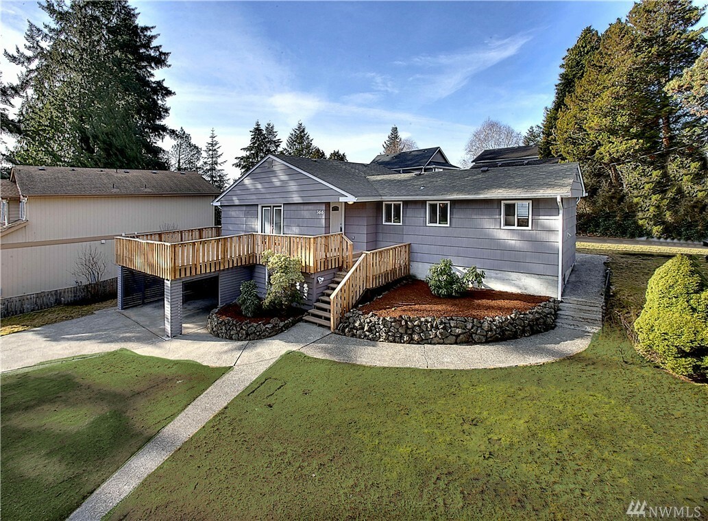 Property Photo:  366 Farallone Ave  WA 98466 