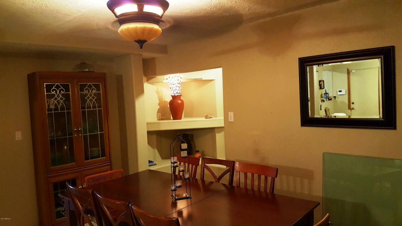 Property Photo:  239 W Carson Road  AZ 85041 