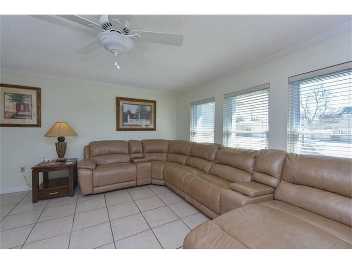 Property Photo: 5115 Brandeis Circle S FL 34243