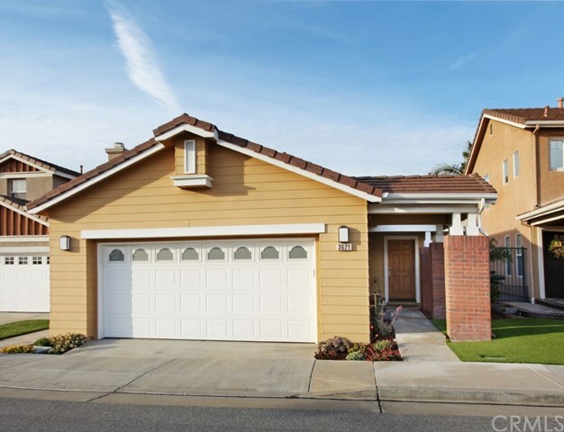 Property Photo:  3621 Woodpecker Street  CA 92823 