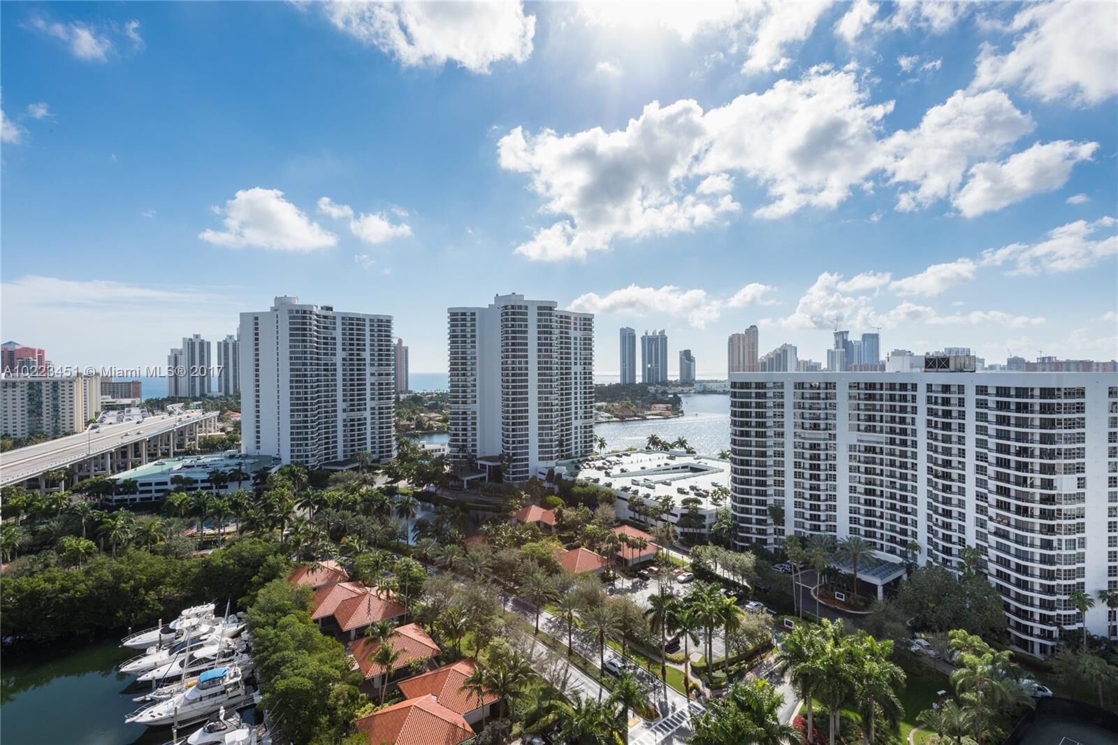 Property Photo: 3500 Mystic Pointe Dr 2107 FL 33180
