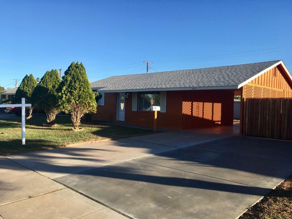 Property Photo:  2111 E Arbor Avenue  AZ 85204 